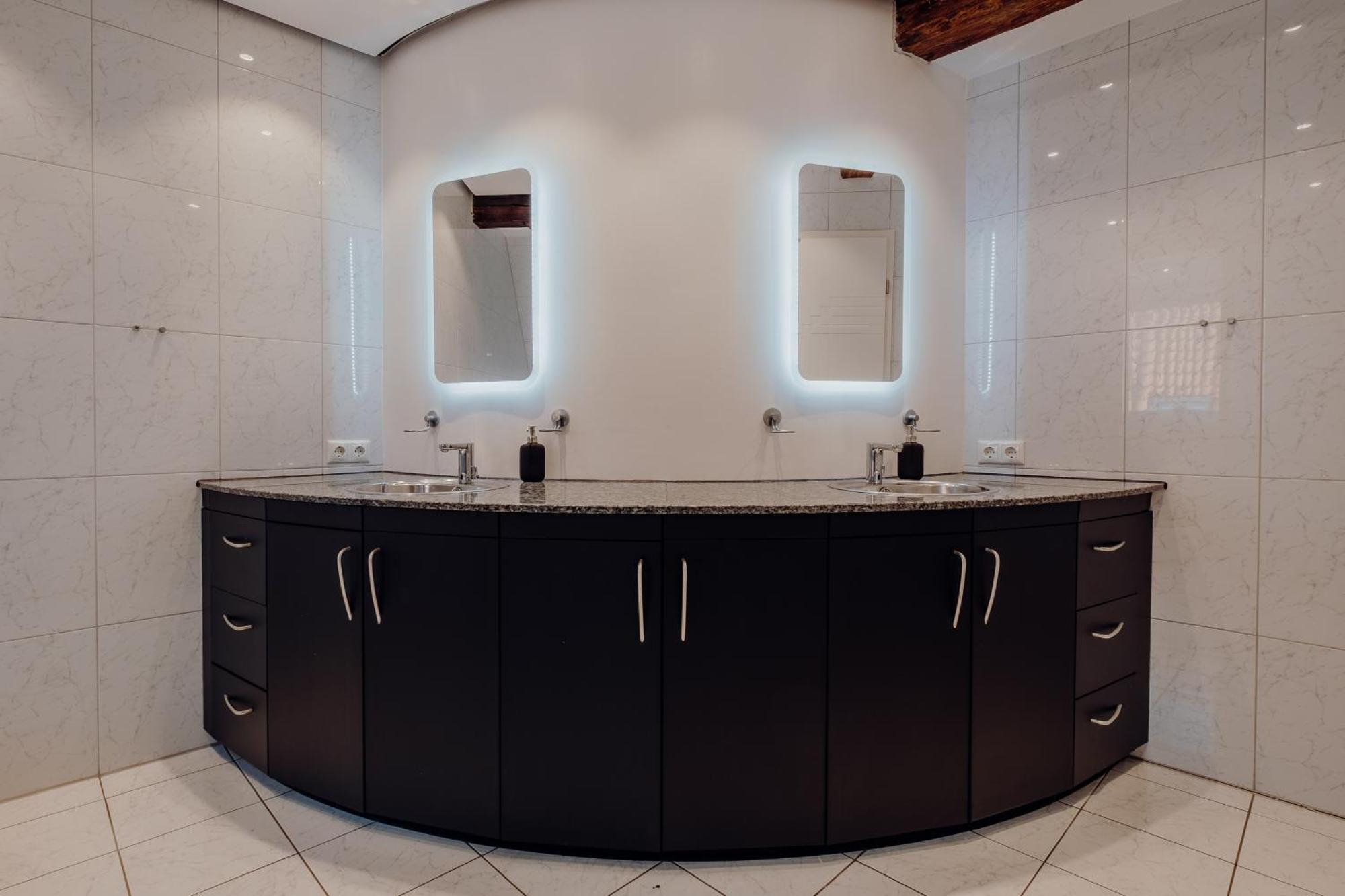Luxurioese Und Stilvolle Ferienwohnung In Bester Lage Bremens Екстер'єр фото