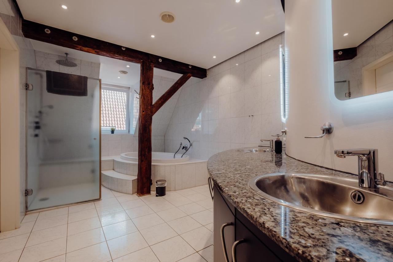 Luxurioese Und Stilvolle Ferienwohnung In Bester Lage Bremens Екстер'єр фото