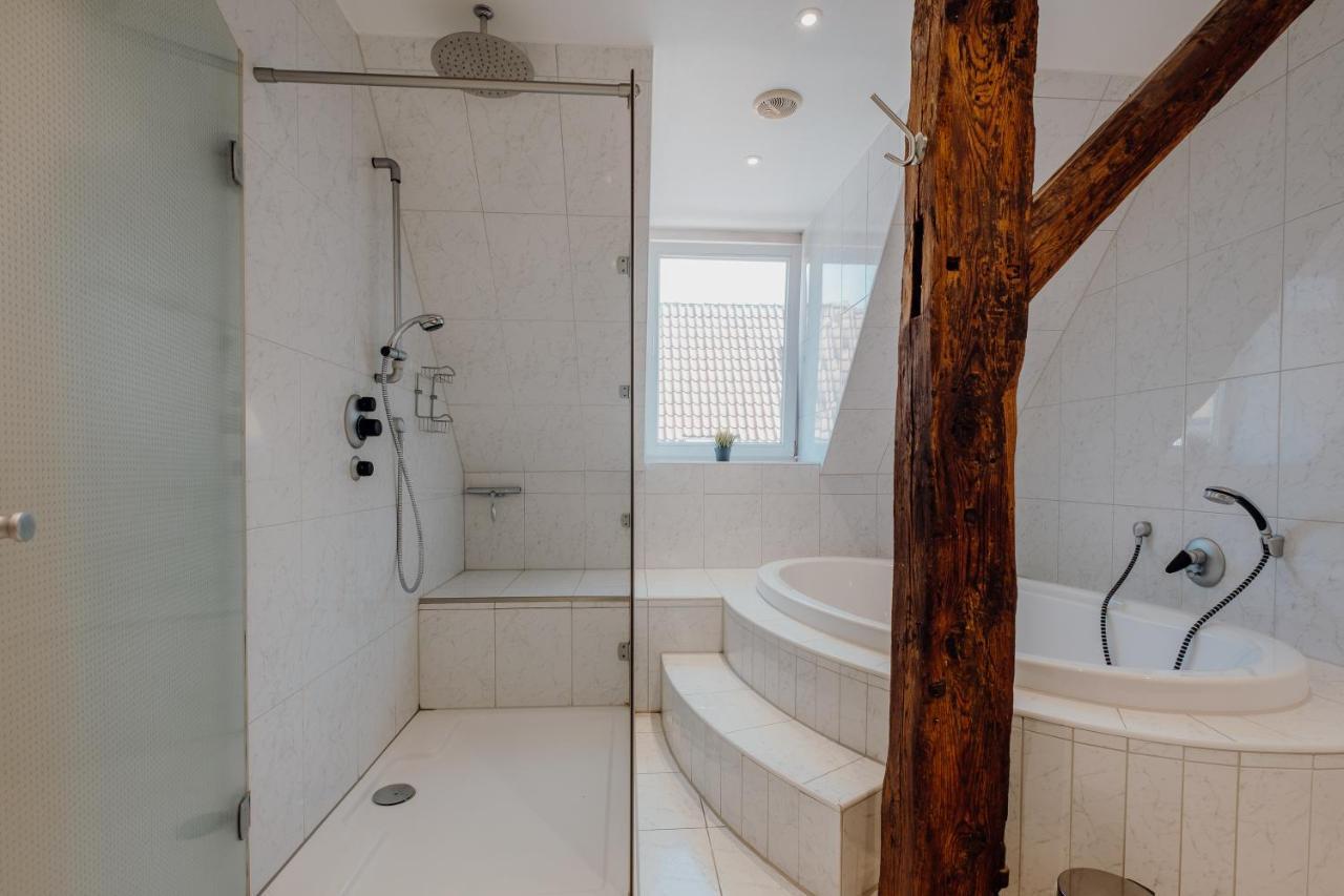 Luxurioese Und Stilvolle Ferienwohnung In Bester Lage Bremens Екстер'єр фото